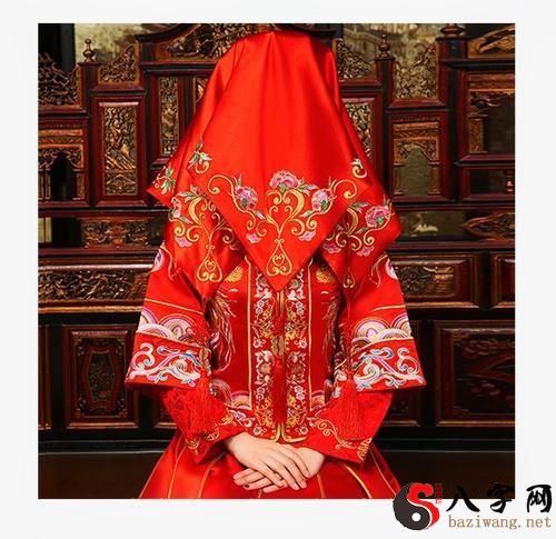 梦见结婚穿红色衣服